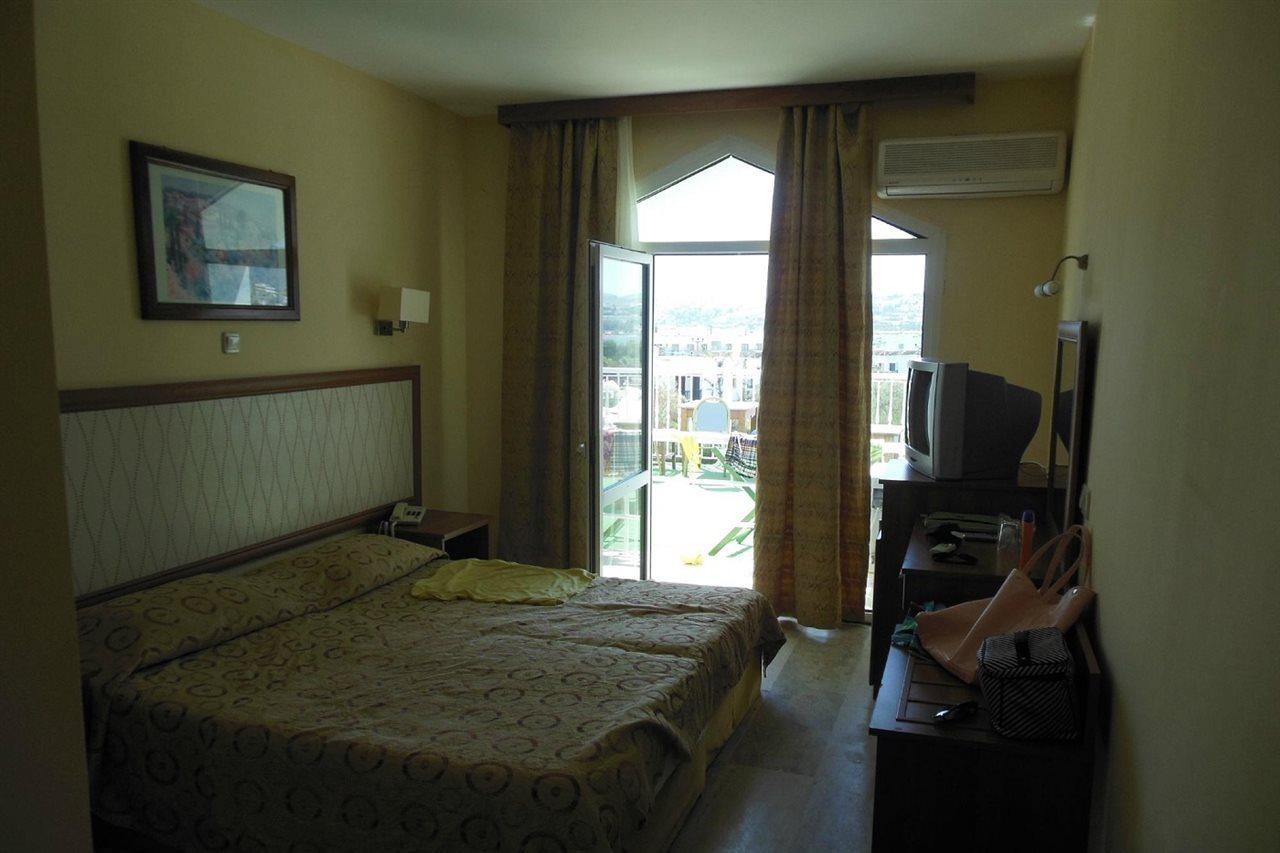 בודרום Tenda Hotel מראה חיצוני תמונה