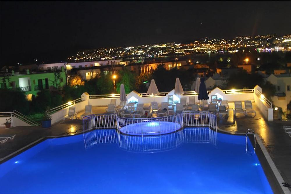 בודרום Tenda Hotel מראה חיצוני תמונה